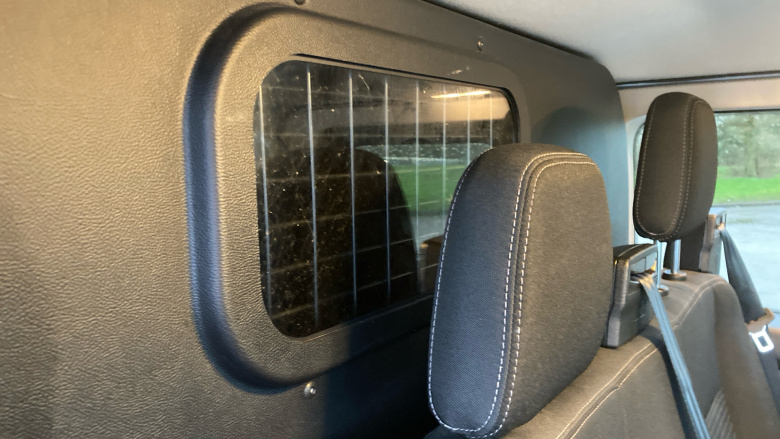 Ford Transit Custom 300 L2 Diesel Fwd 2.0 EcoBlue 170ps Low Roof D/Cab Limited Van Auto